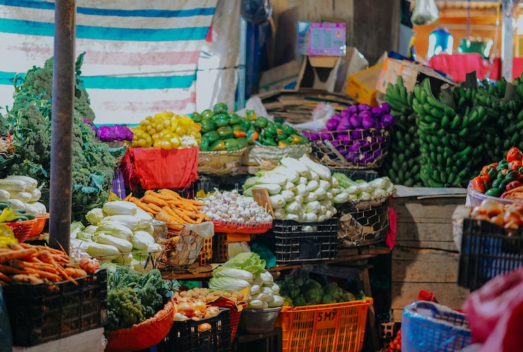 野菜市場の風景